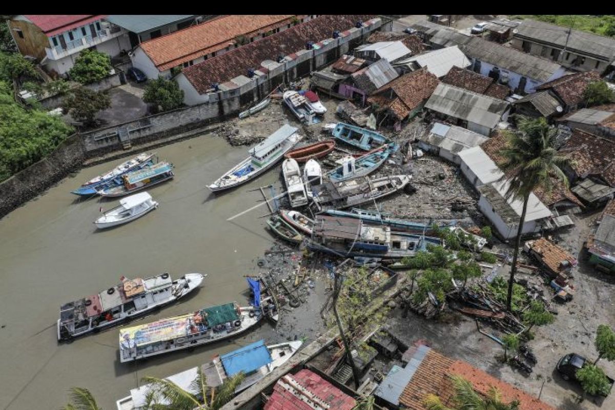 Ini penyebab tsunani Selat Sunda