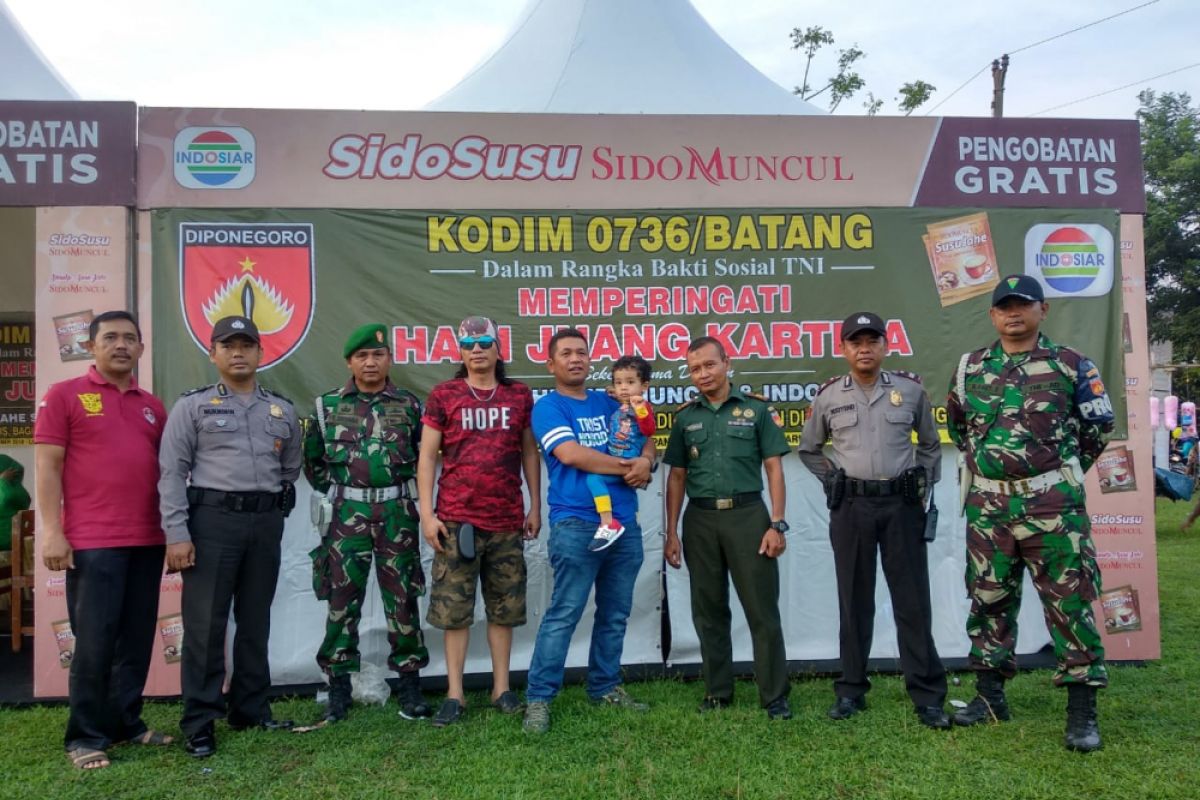 Kodim Batang dan PT Sidomuncul gelar pengobatan gratis