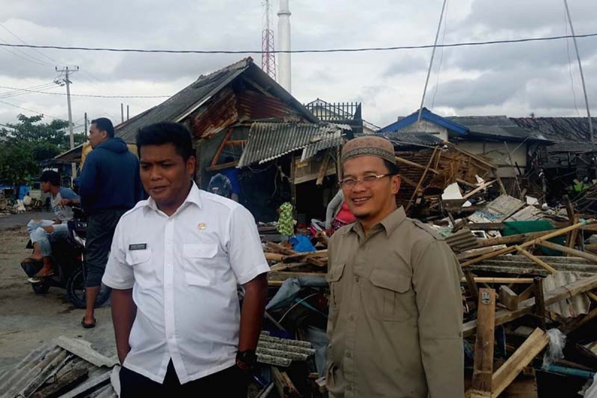 Unsoed bantu korban bencana Tsunami Selat Sunda