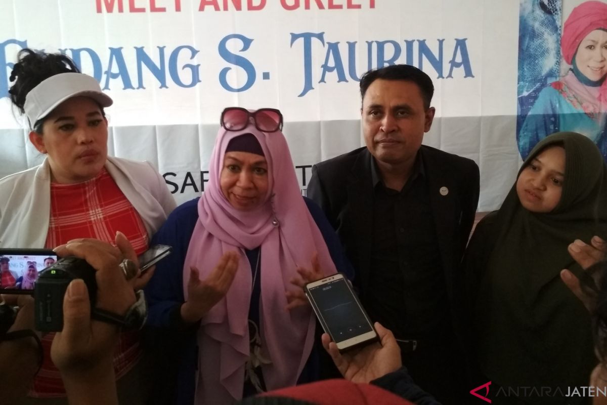 The Safin Hotel hadirkan biduanita Endang S. Taurina