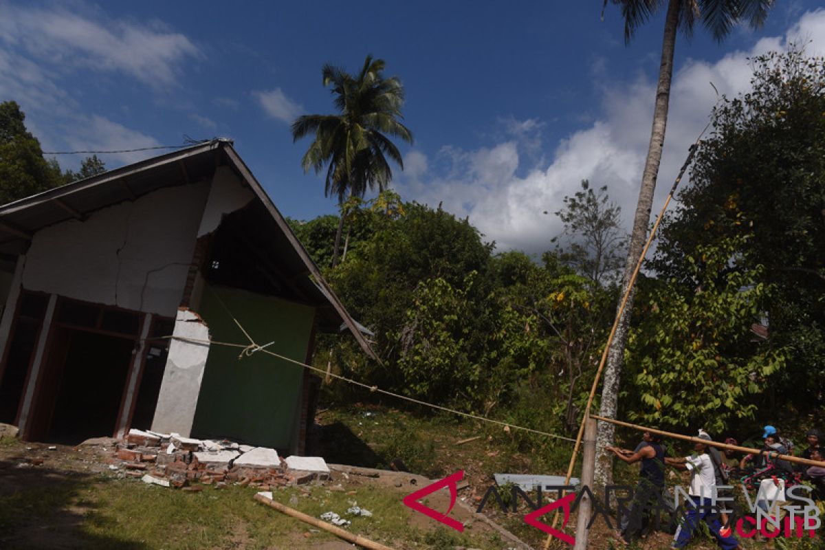 DLHK : rumah rusak di kawasan hutan tidak perlu direkonstruksi
