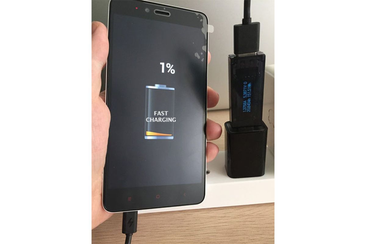 Ini cara mematikan fast charging di ponsel