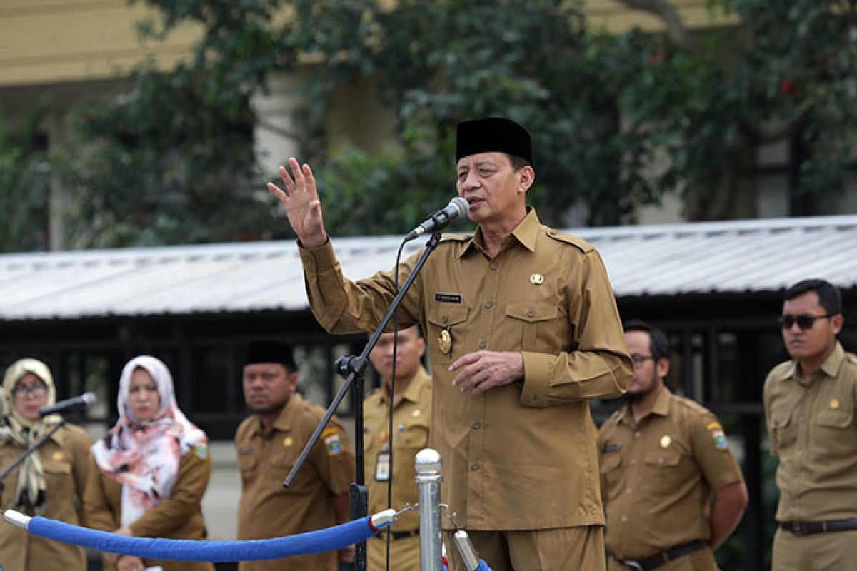 Gubernur Banten Ajak Pegawai Gemar Sedekah