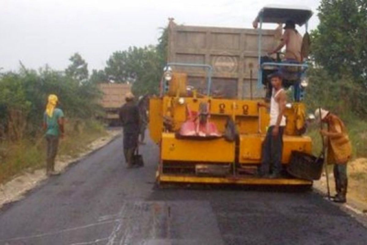 Pembangunan jalan lingkar Pulau Numfor dimulai pada 2019