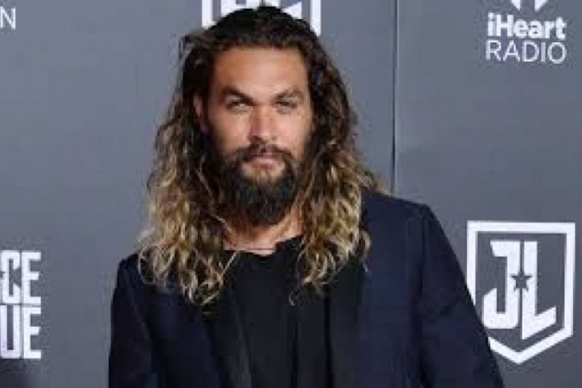 Jason Momoa tegur Chris Pratt gara-gara botol air plastik sekali pakai