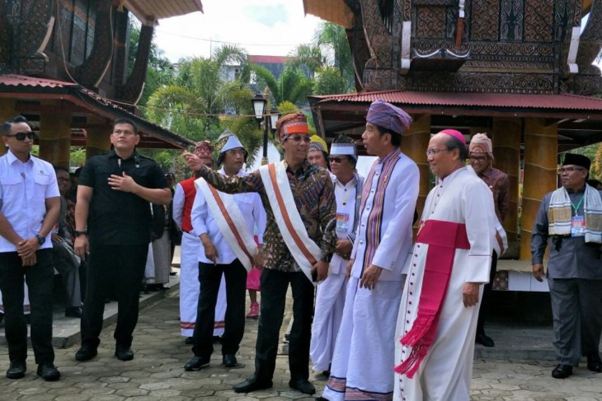 Presiden Jokowi bertemu para pemuka agama di Tana Toraja