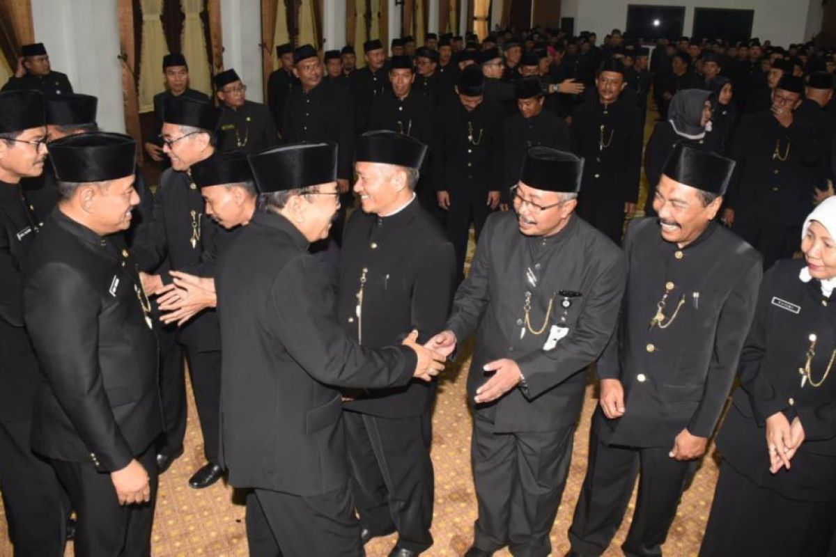 258 Kepala Sekolah di Jatim Dilantik di Grahadi