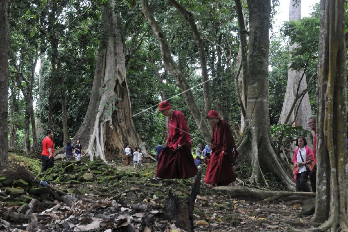 Wisata Candi Kotomahligai Muarajambi