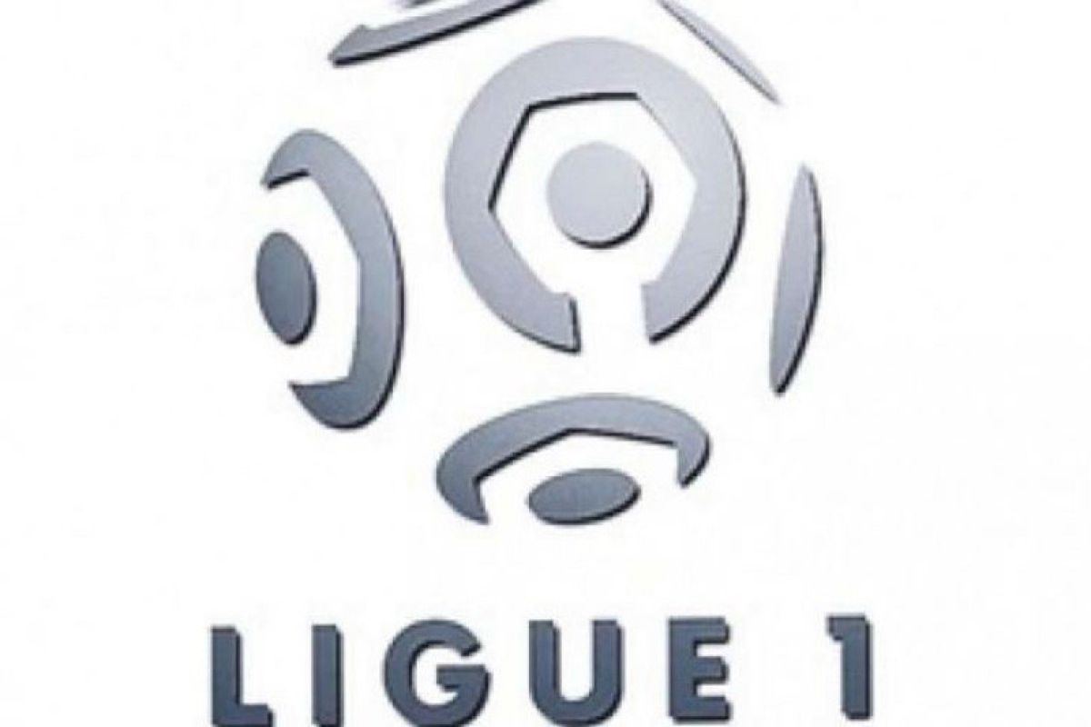 Semua laga Ligue 1 dimainkan tanpa ada penonton sampai 15 April