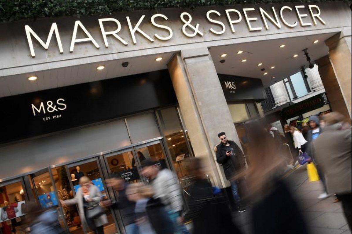 Saham Grup Mark & Spencer rontok, Bursa Inggris ditutup turun tipis