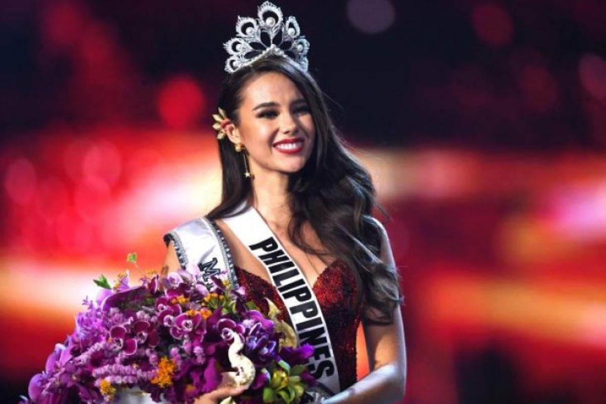 Catriona Gray Fuilipina dinobatkan sebagai Miss Universe 2018