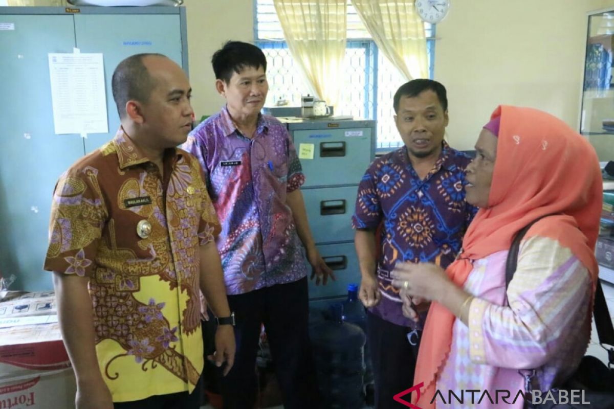 Ingin lebih dekat dengan pegawai, Wali Kota Pangkalpinang sidak Dinas Pangan dan Pertanian