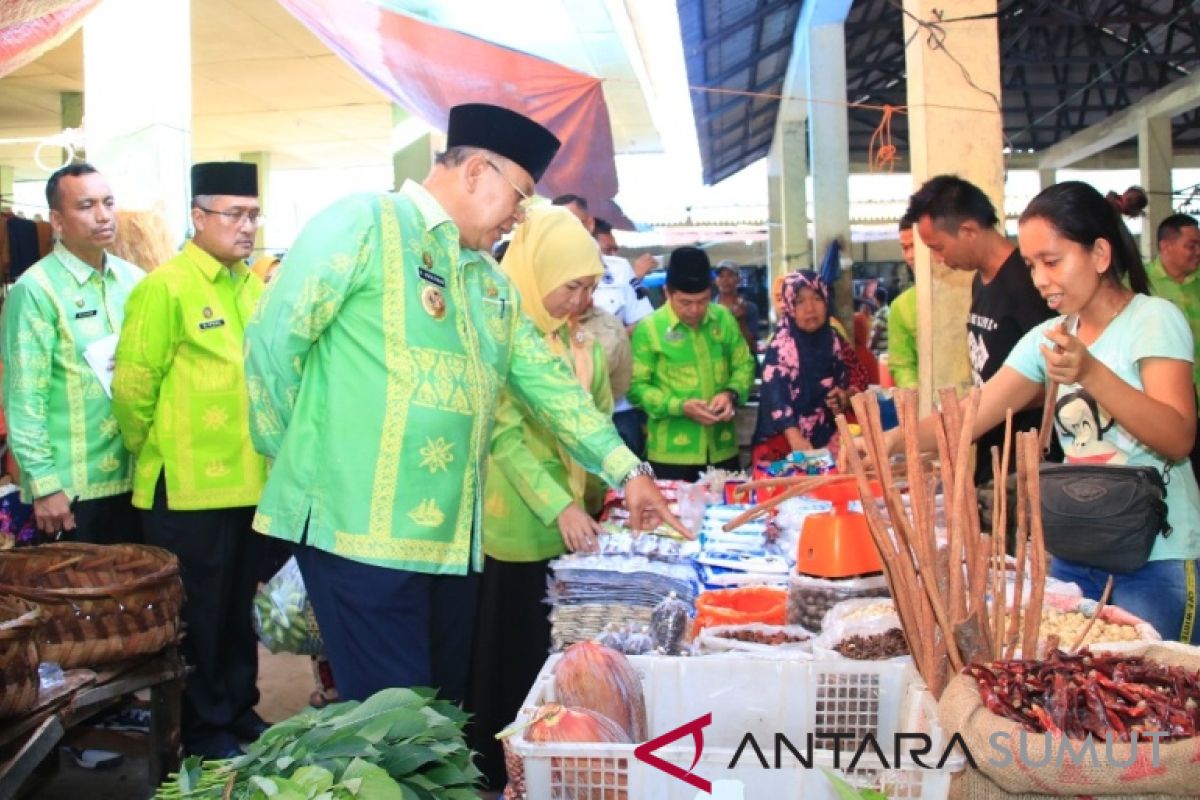 Pemkab Serdang Bedagai monitoring sembako jelang Natal