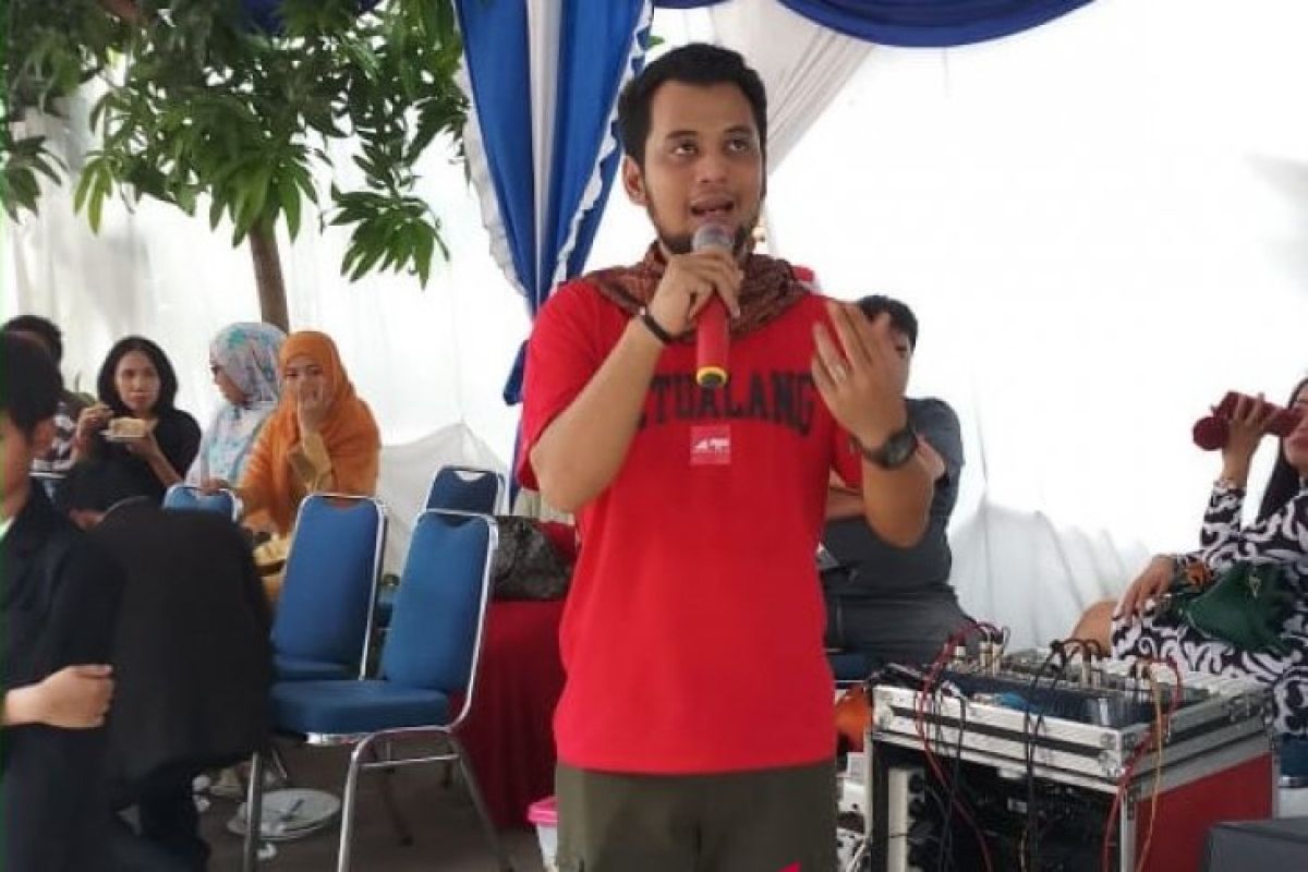 Panji Petualang mengaku lebih untung jadi "vlogger" daripada presenter