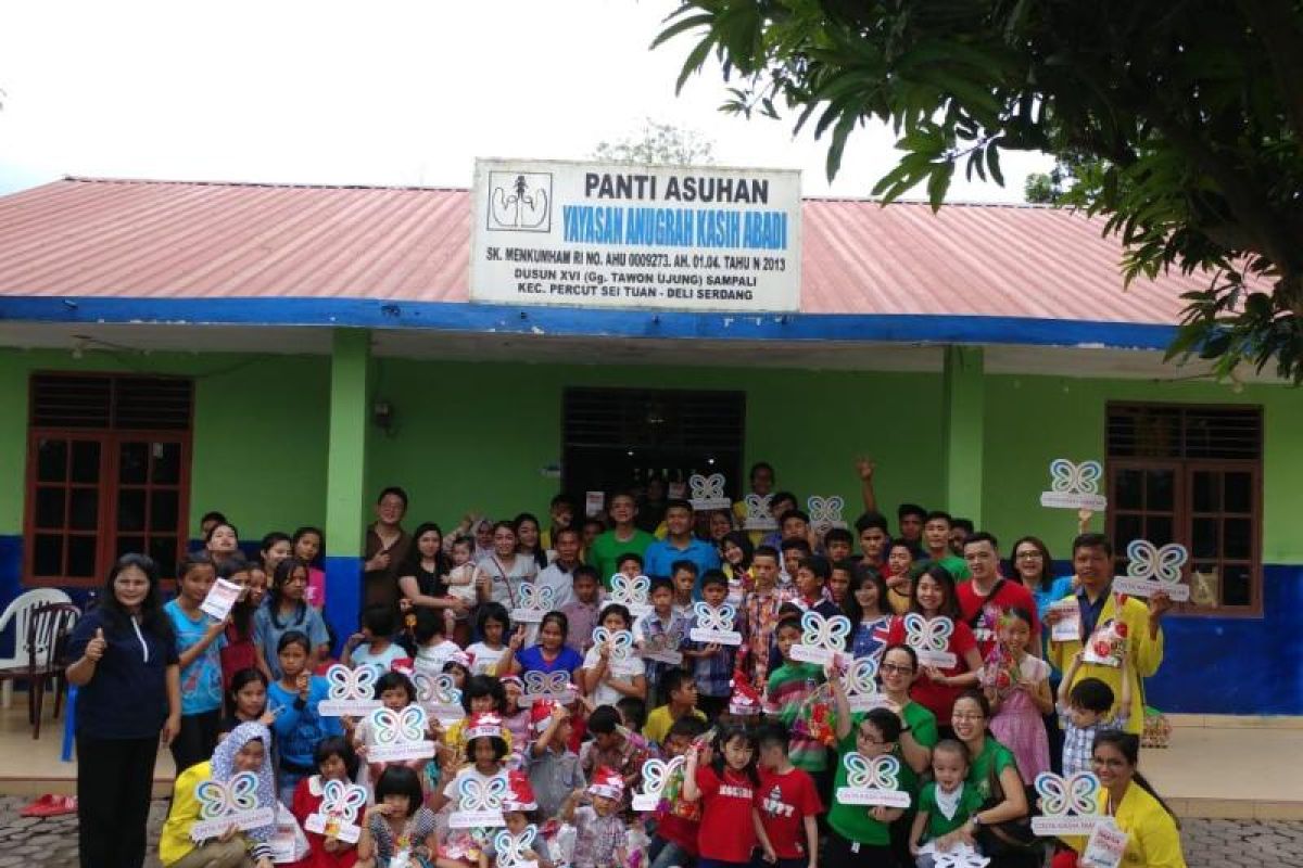 YCKM kunjungan kasih ke panti Asuhan Anugerah Kasih Abadi