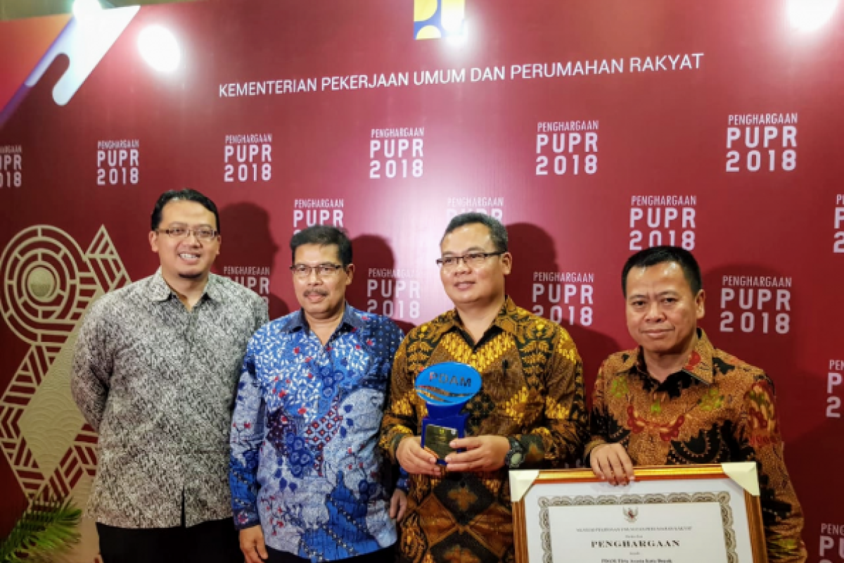 PDAM Tirta Asasta Depok raih penghargaan terbaik