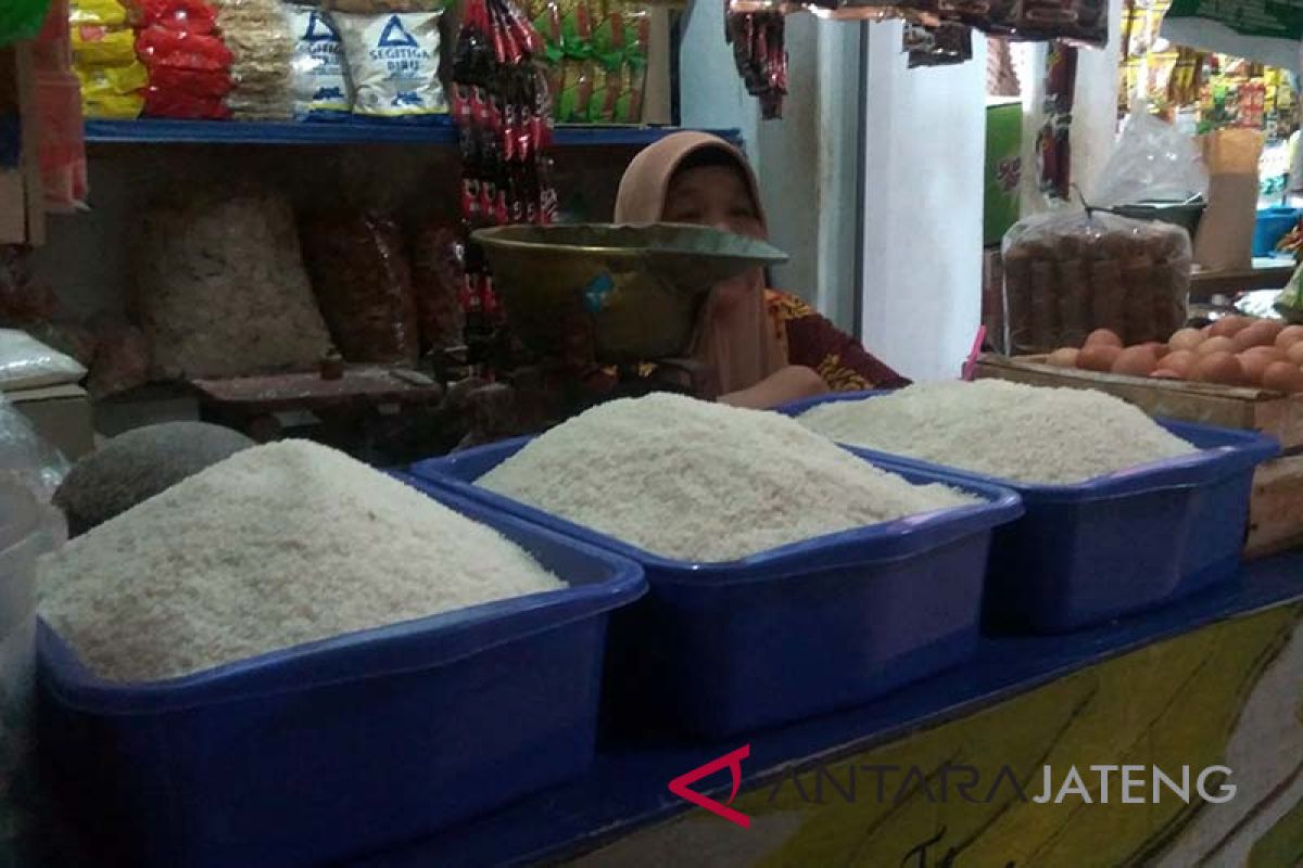 Harga beras di Purwokerto bertahan Rp10.000-Rp10.500/kg