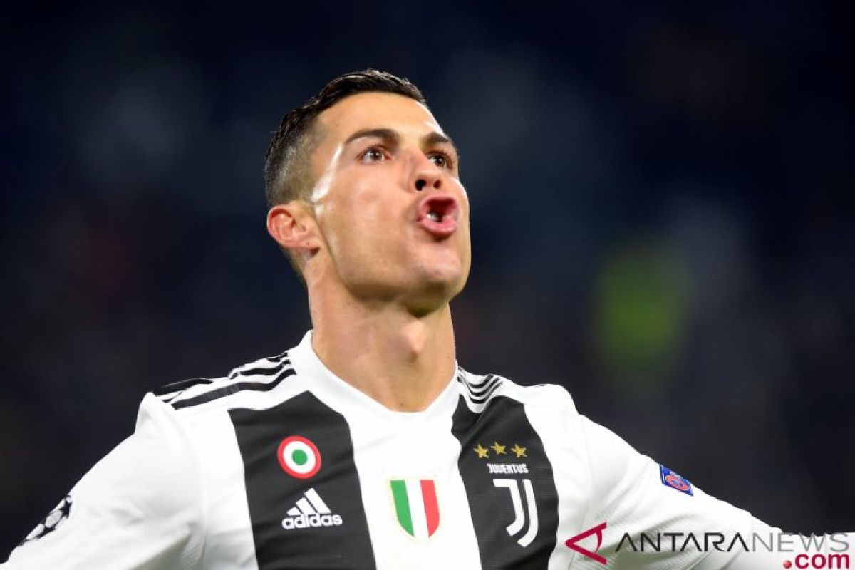 Ronaldo tantang Messi berlabuh di Liga Italia