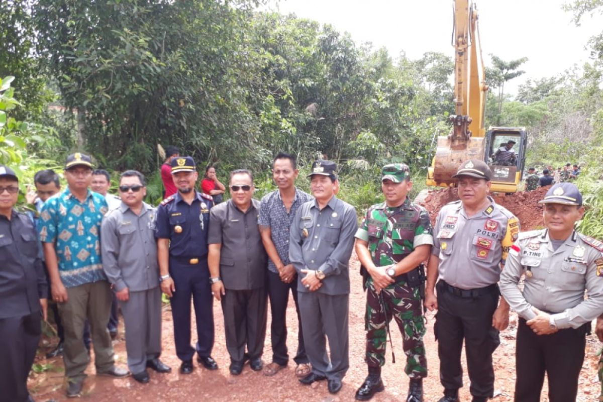 Unofficial lanes at Indonesia-Malaysia border area already closed