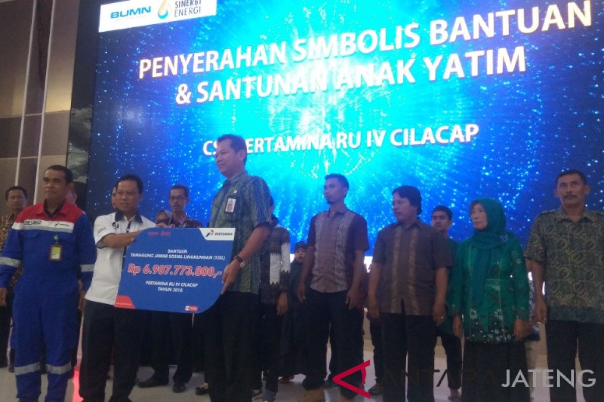 Pertamina Cilacap salurkan CSR senilai Rp6,9 miliar