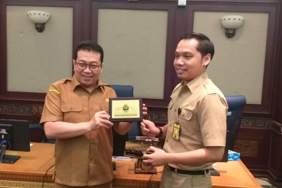 Komparasi Program dengan Jawa Barat tingkatkan Kinerja Humas Sumbar