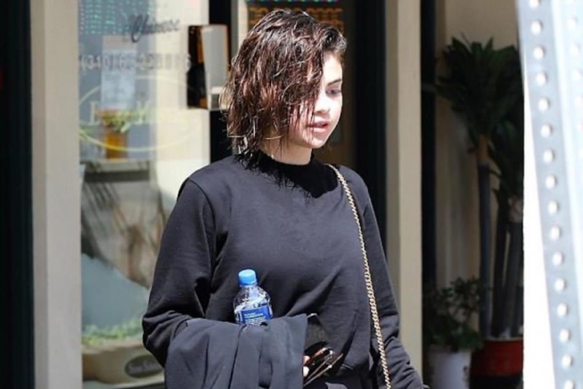 Selena Gomez ikuti latihan "Hot Pilates"