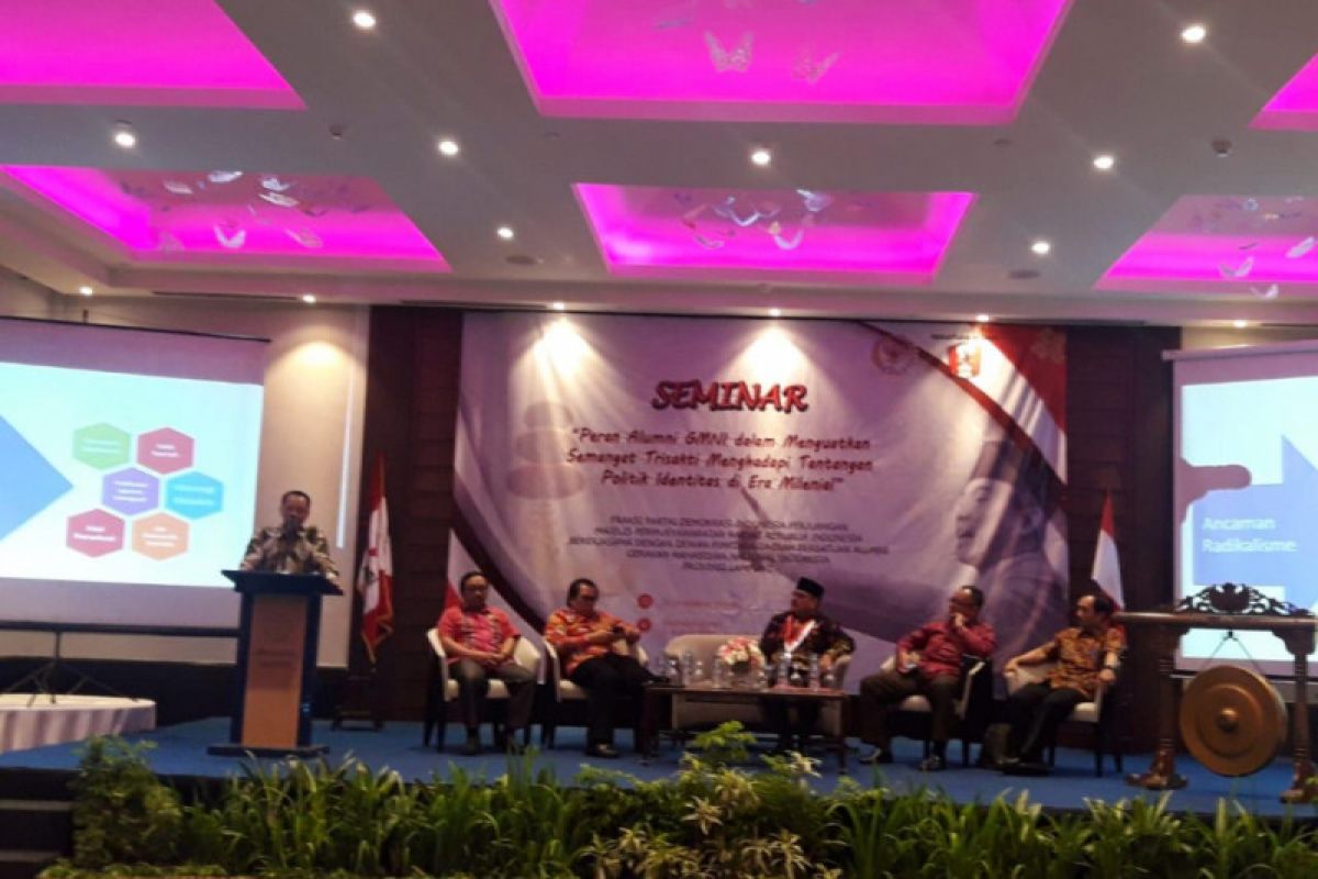 Alumni GMNI Lampung Seminarkan Politik Identitas