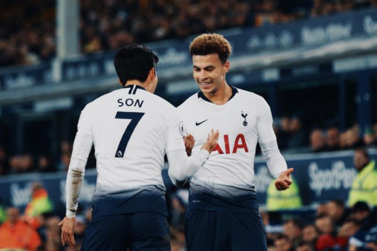 Tottenham Hotspur Hancurkan Everton 6-2