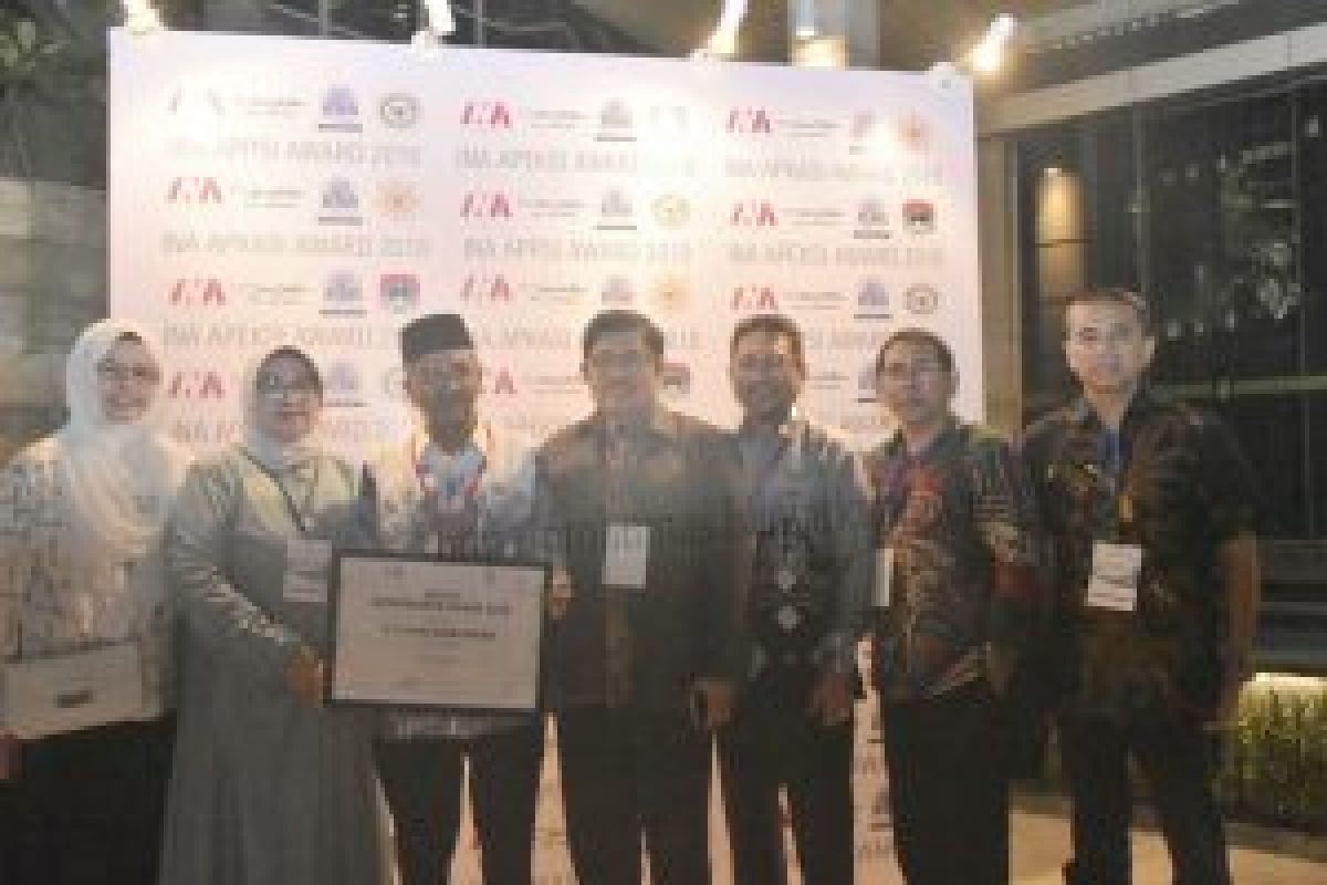 Banjar wins Bupati Entrepreneur Award 2018