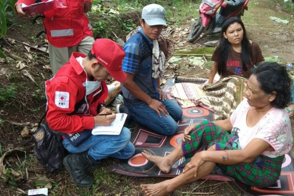 Pengungsi Terdampak Tsunami Dari Teluk Kiluan Telah Kembali ke Rumahnya