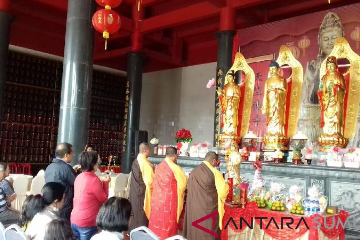 Vihara bernuansa ornamen Tiongkok hadir di Taman Simalem Resort