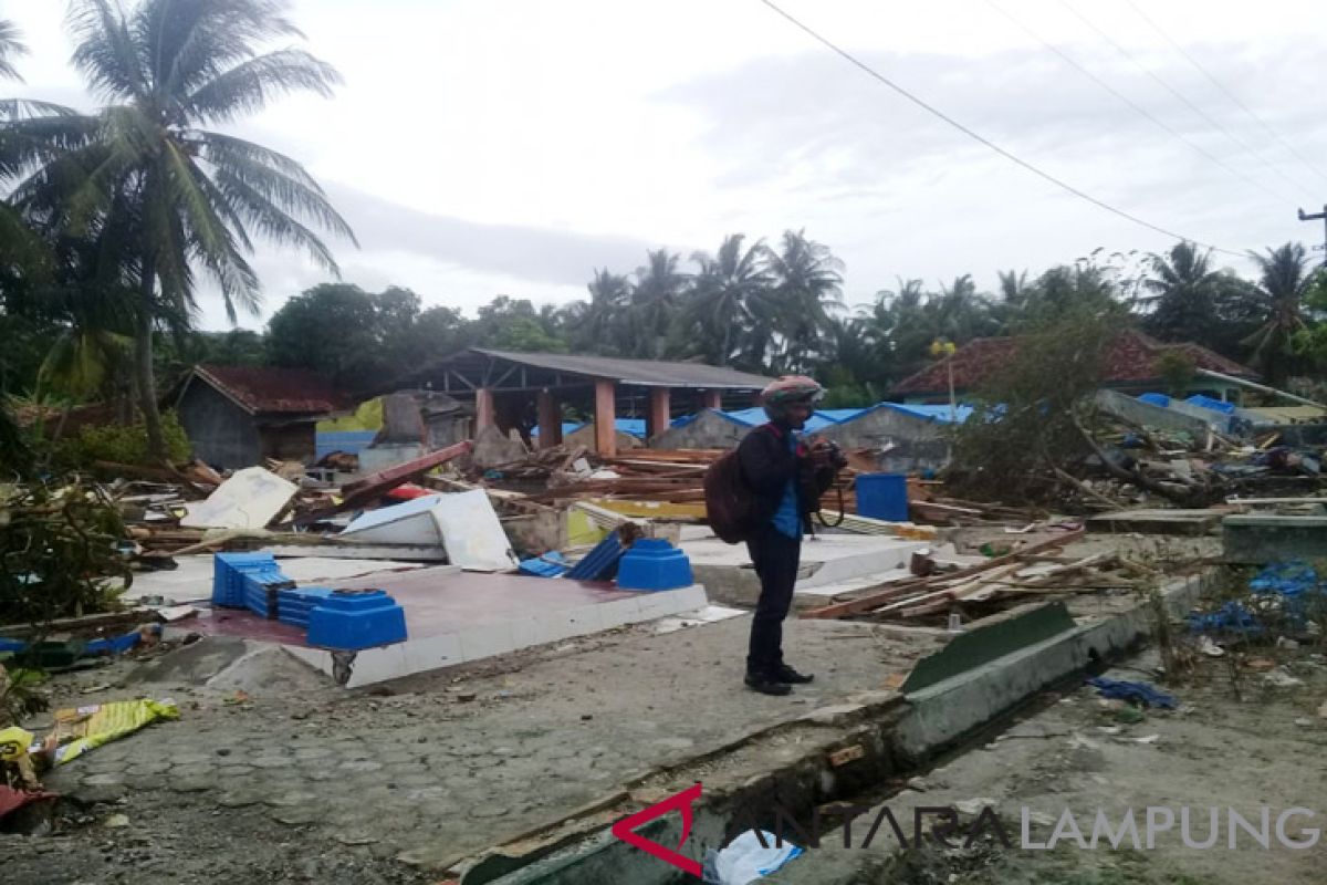 Lampung Berduka Tsunami Selat Sunda Renggut Ratusan Jiwai