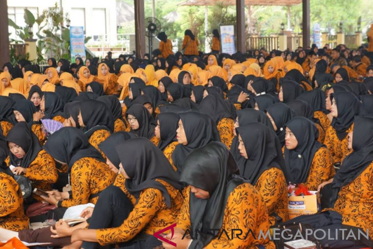 Pemkab Karawang naikkan tunjangan penyuluh KB