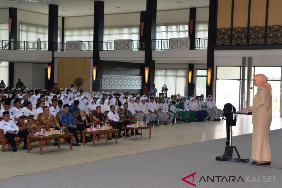 500 siswa Batola terima beasiswa Indonesia Pintar
