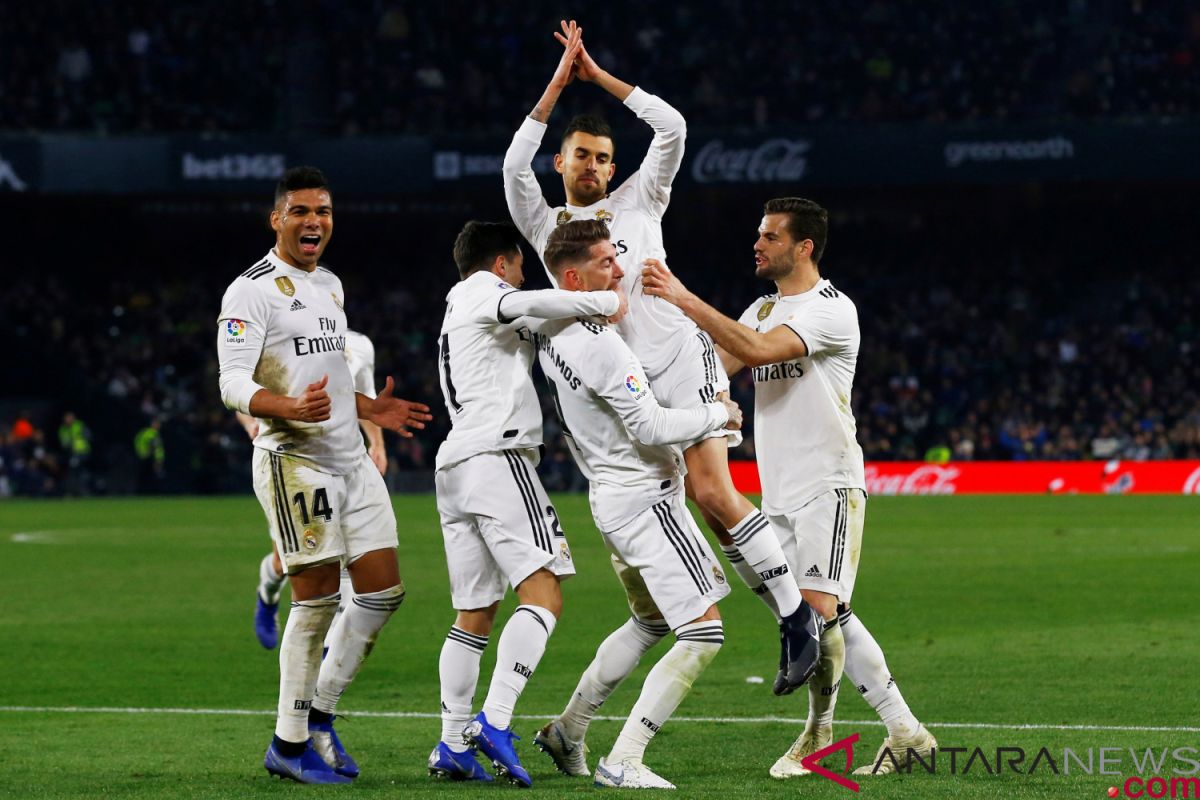 Real Madrid kalahkan Real Betis 2-1