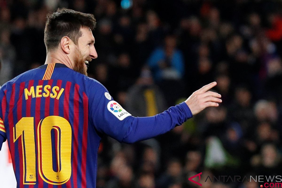 Gol ke-400 Messi antar Barcelona lumat Eibar 3-0