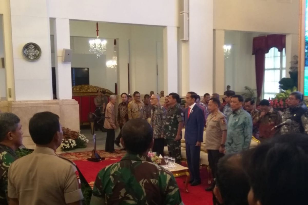Presiden ingin batas usia pensiun prajurit TNI diperpanjang