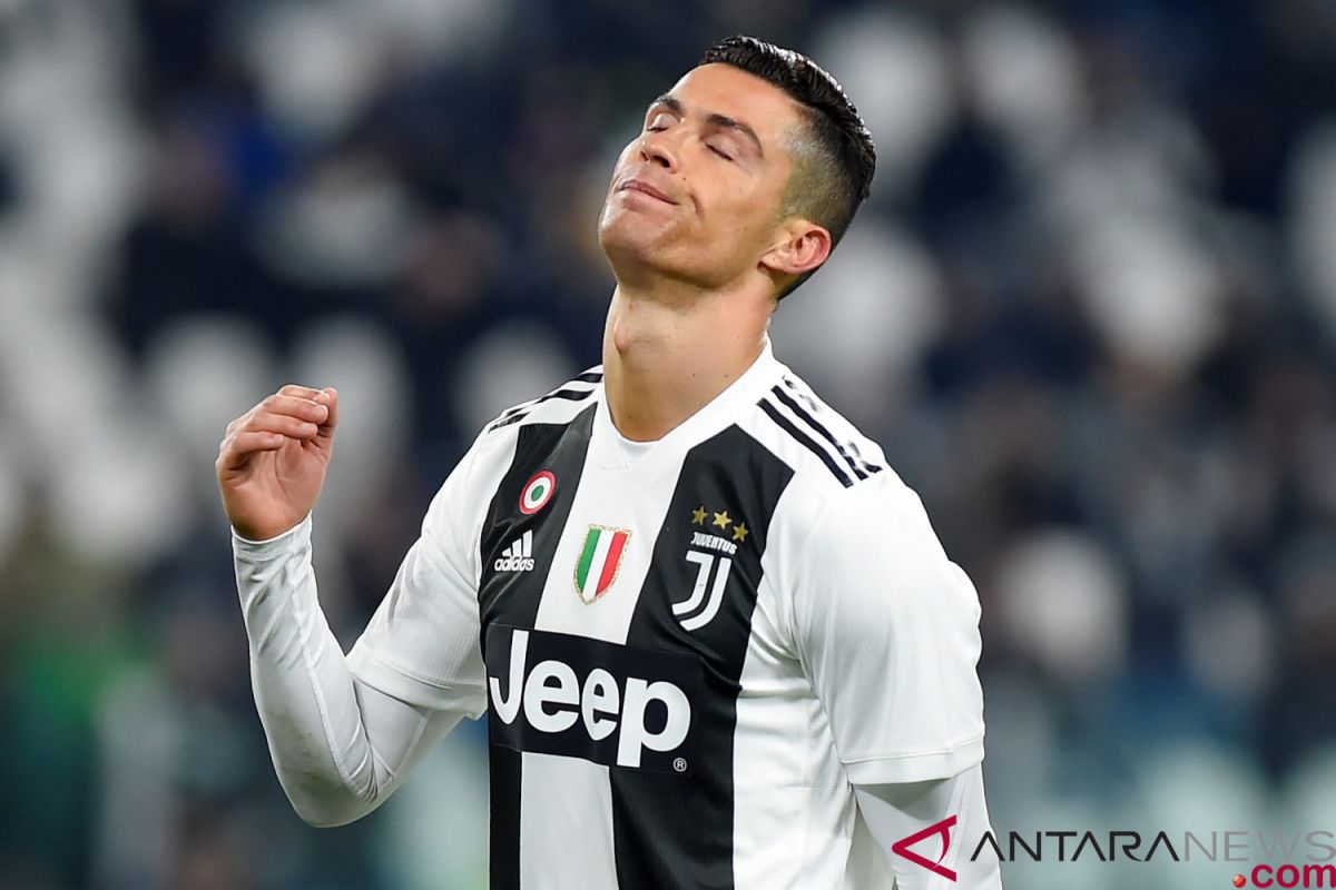 Ronaldo Gagal Eksekusi Penalti Ketika Juve Tekuk Chievo 3-0