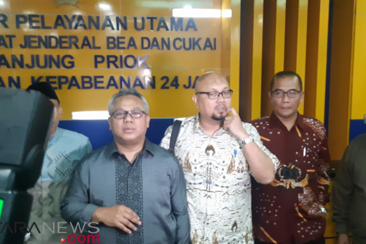 KPU datangi Bea Cukai Tanjung Priok