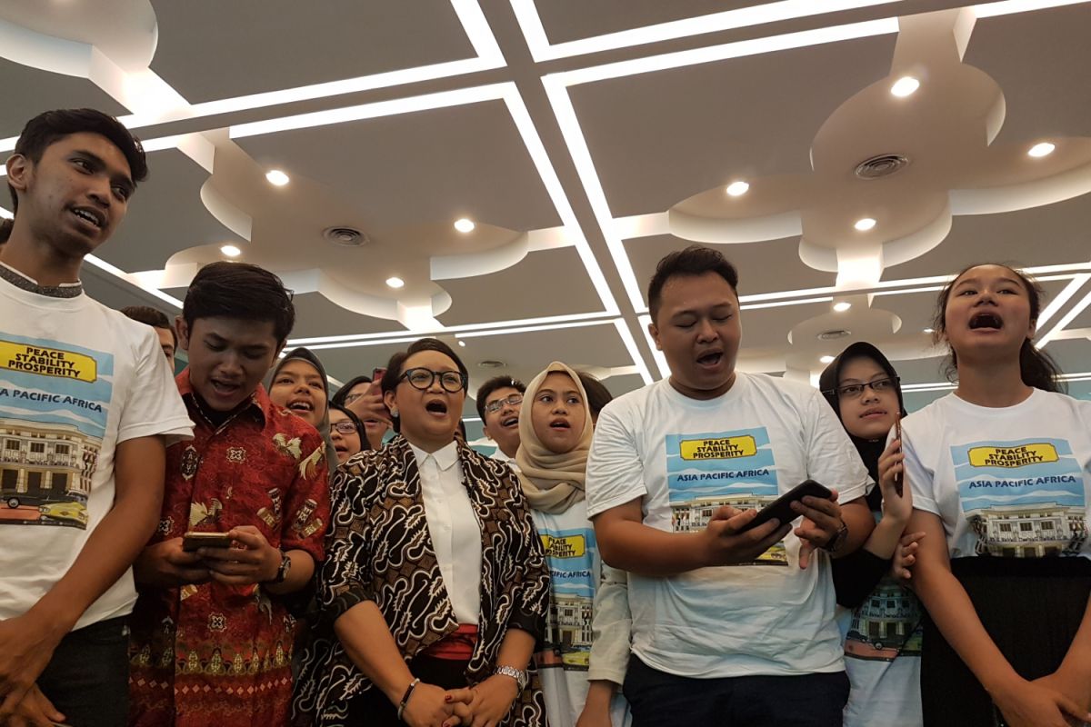 Menlu ajak generasi millennial jadi agen perubahan, toleransi