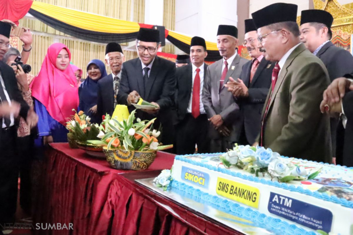 Pembangunan infrastruktur dan pelayanan publik Padang Pariaman tuai pujian