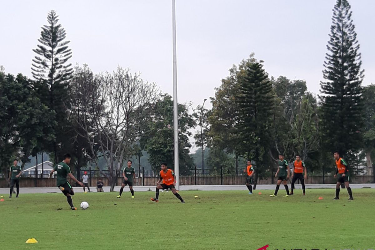 Indra Sjafri fokus seleksi 40 pemain timnas U-22