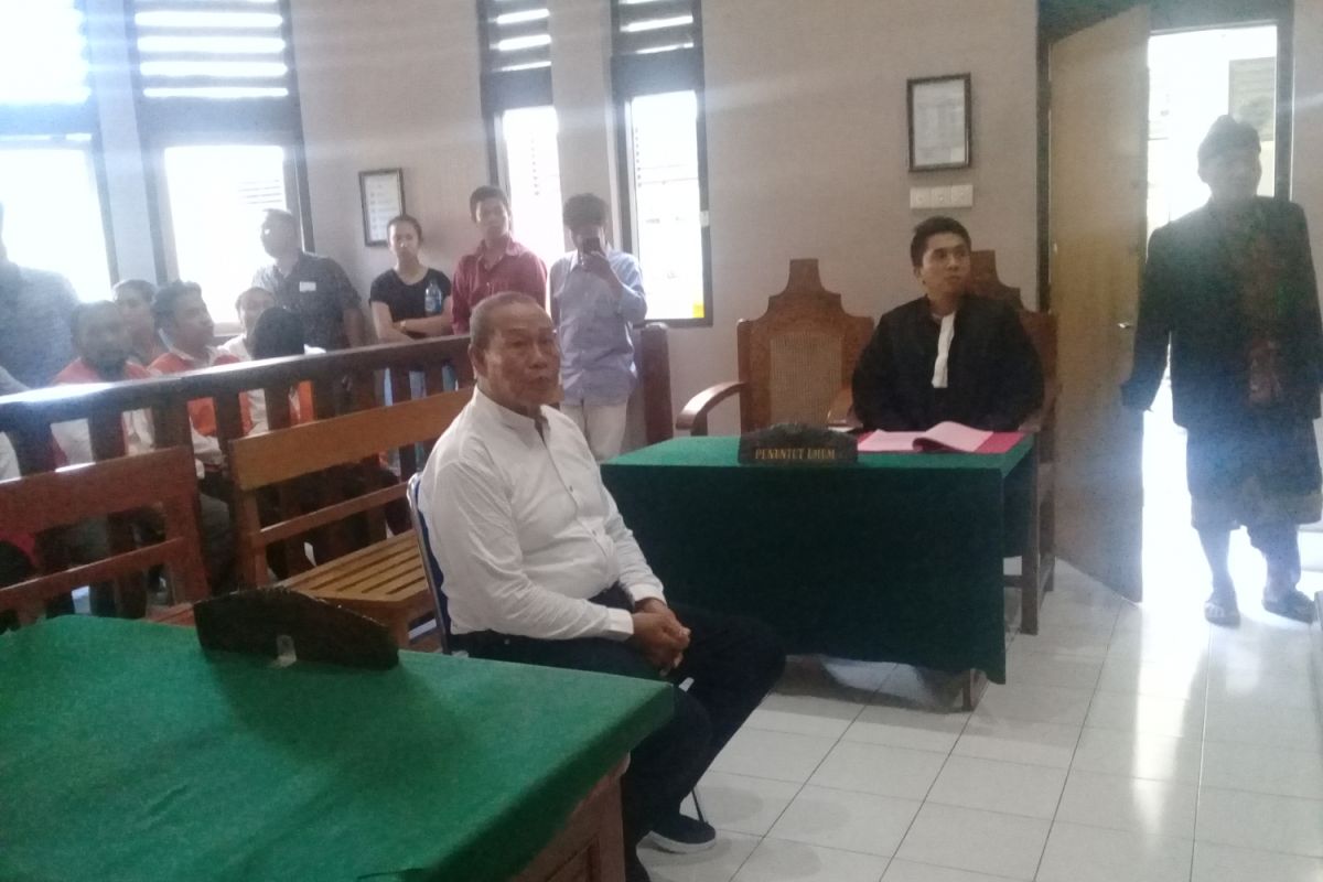 Pelaku pembunuhan juru parkir di Denpasar didakwa pasal berlapis