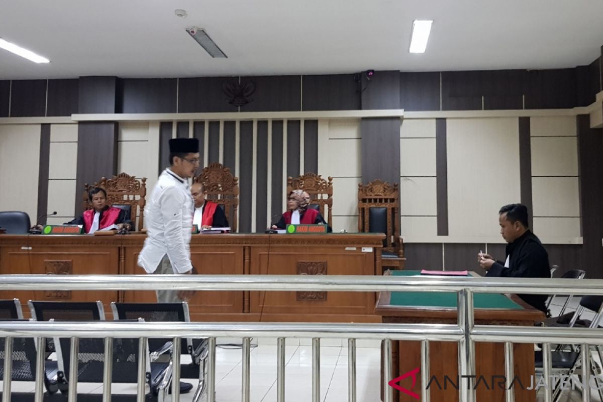 Fredian Husni dituntut 8,5 tahun bui dan diminta kembalikan Rp4,4 miliar