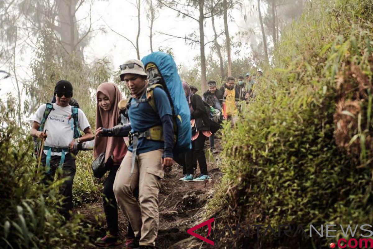 Kemenpar imbau wisatawan lebih berhati-hati saat mendaki