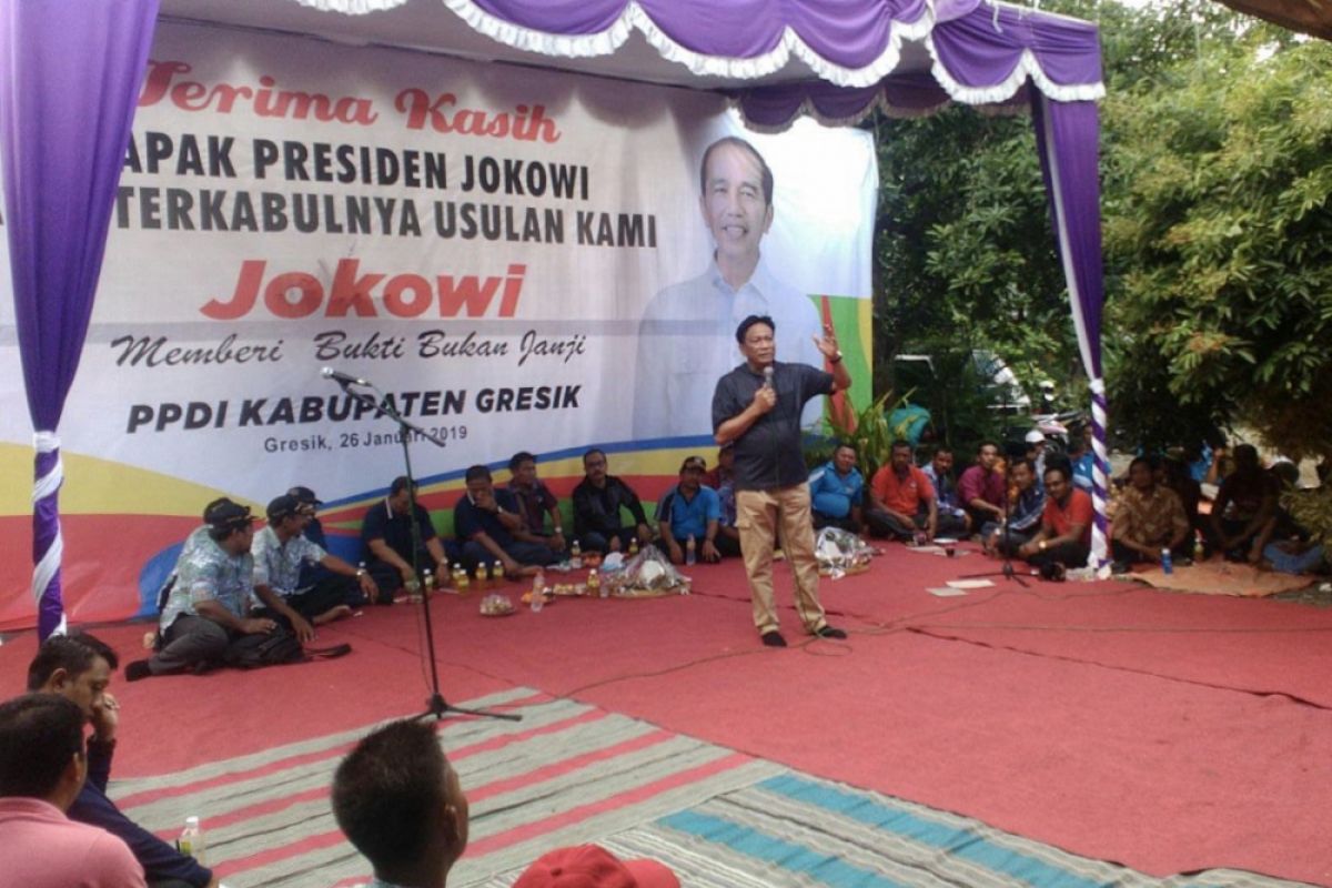 Perangkat Desa se-Jatim Deklarasi Dukung Jokowi-Ma'ruf