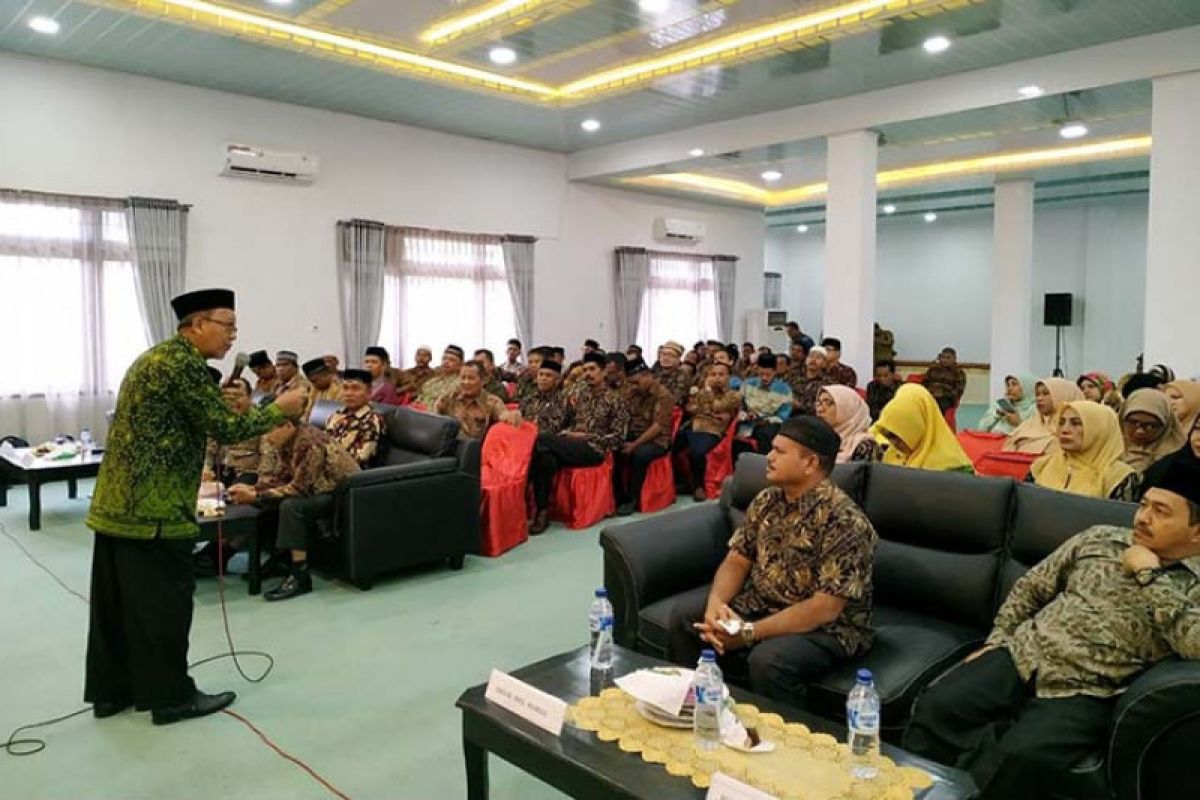 Kemenag Aceh rotasi delapan pejabat Eselon III