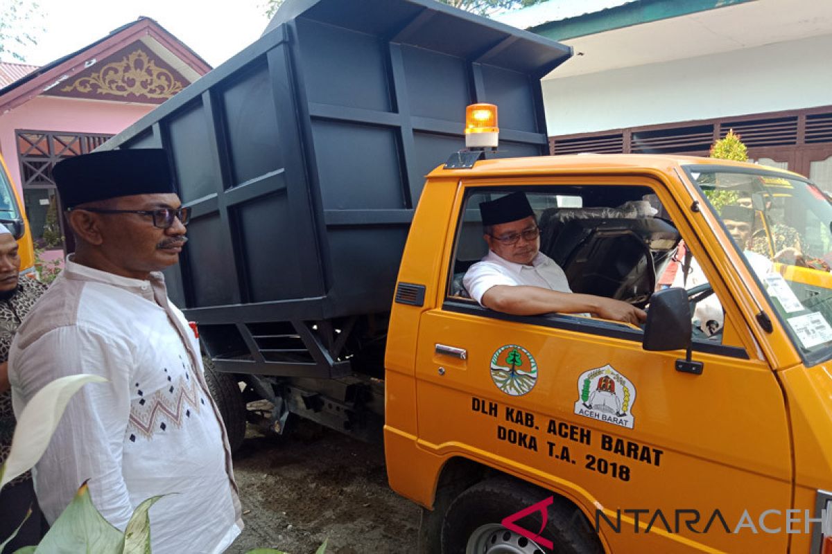Aceh Barat sediakan enam armada baru angkut sampah senilai Rp1,6 miliar