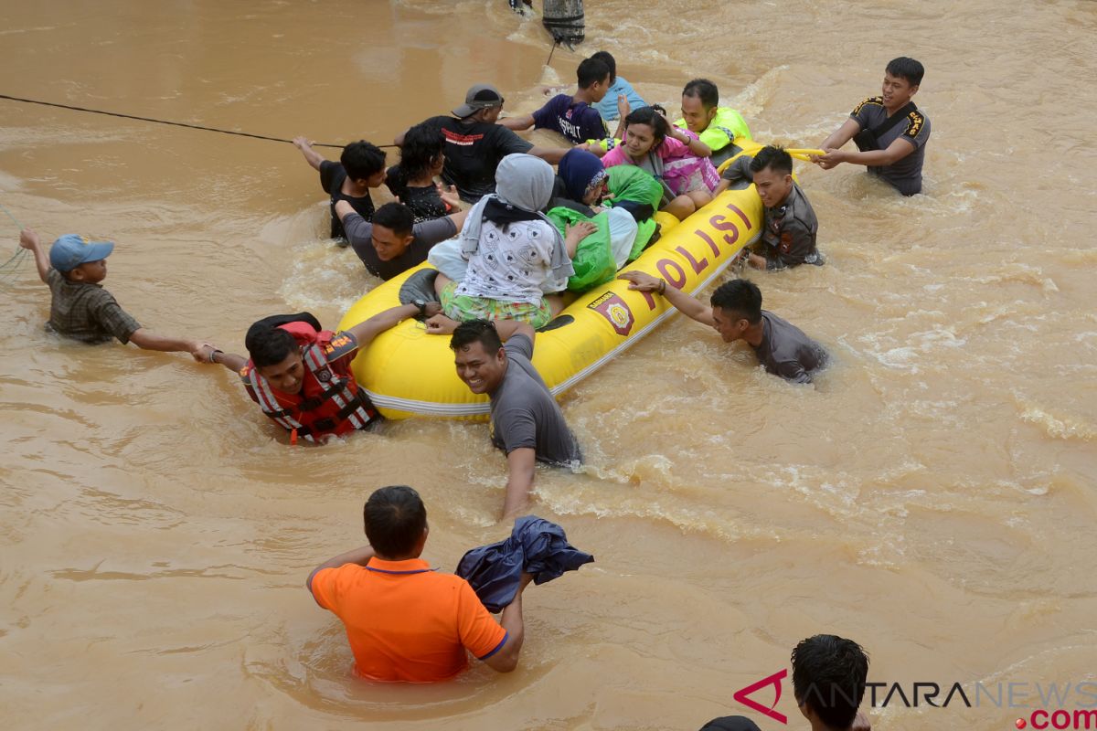 25 flood victims still missing in South Sulawesi