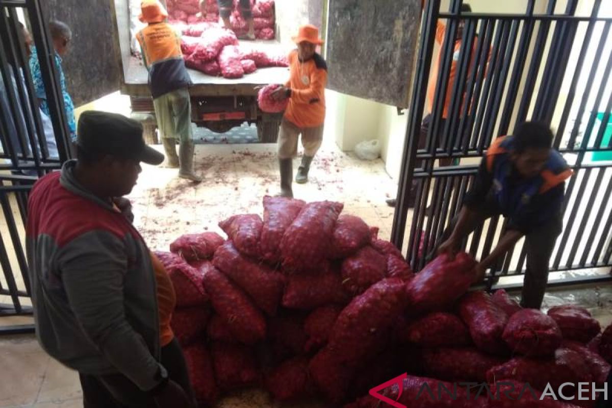 Pemko Banda Aceh terima hibah 8,5 ton bawang merah